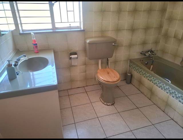 4 BEDROOM HOUSE FOR SALE IN GLEN HARVIE